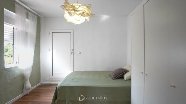 2 bedroom Villa for sale in Las Rotas / Les Rotes, Dénia - € 500,000 (Ref: 9229054)