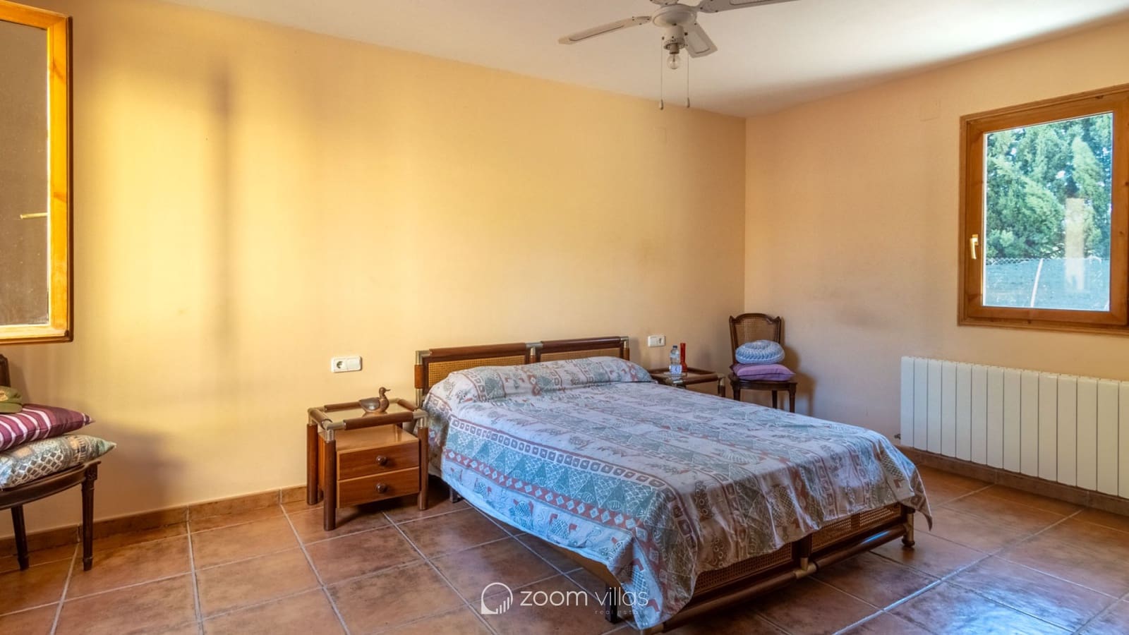 6 bedroom Villa for sale in Pedreguer with pool - € 732,000 (Ref: 9248847)