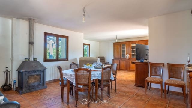 Chalet de 6 habitaciones en Pedreguer en venta con piscina - 732.000 € (Ref: 9248847)