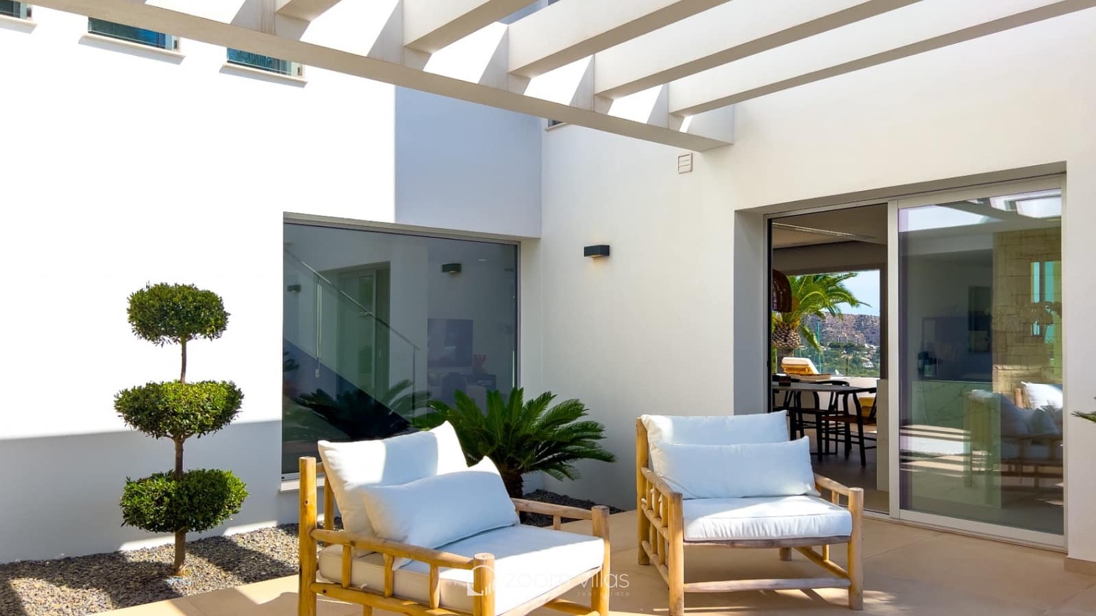 4 soveværelse Villa til salg i Moraira med swimmingpool - € 1.990.000 (Ref: 9252504)