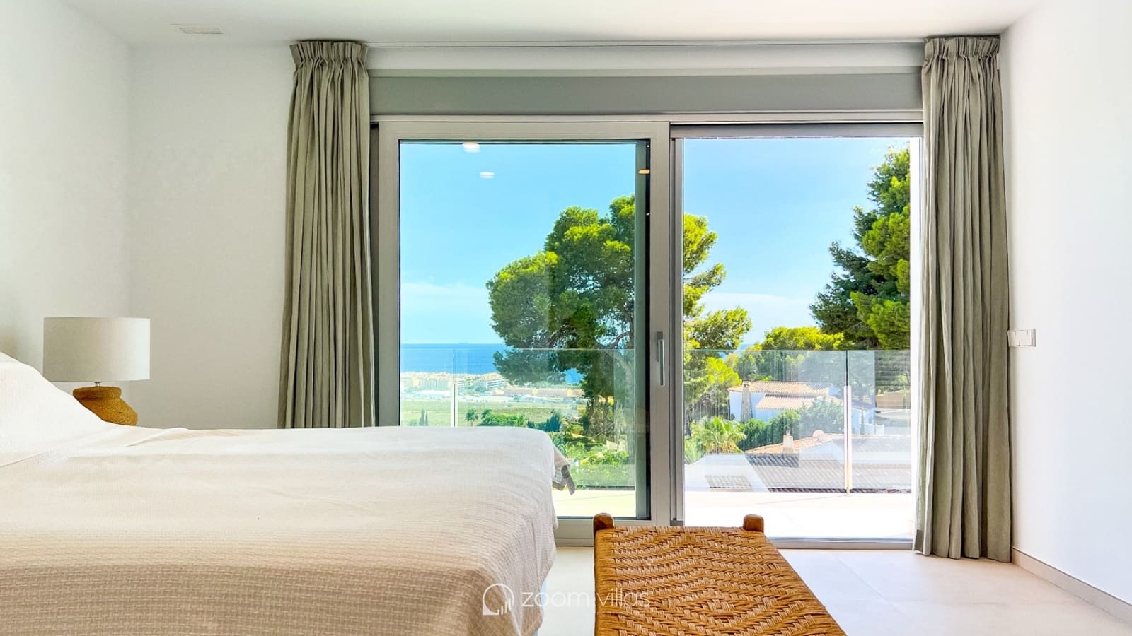 4 soveværelse Villa til salg i Moraira med swimmingpool - € 1.990.000 (Ref: 9252504)