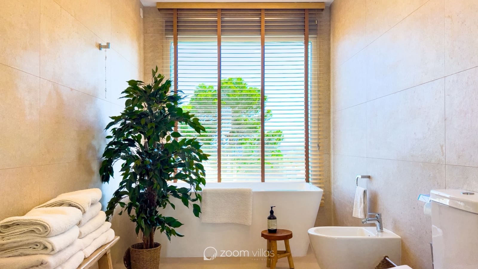 4 soveværelse Villa til salg i Moraira med swimmingpool - € 1.990.000 (Ref: 9252504)