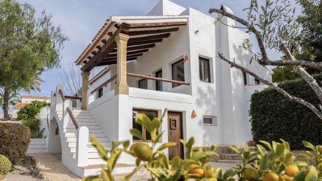 4 bedroom Villa for sale in Cap Martí - El Tossalet - Pinomar, Javea / Xàbia - € 790,000 (Ref: 9283064)
