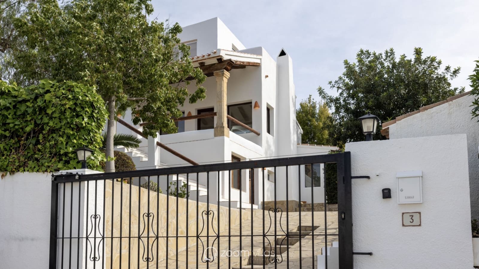 4 bedroom Villa for sale in Javea / Xabia - € 790,000 (Ref: 9283064)