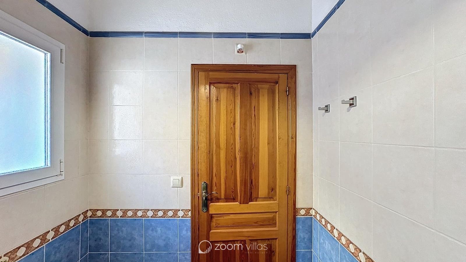 Chalet de 2 habitaciones en Benitachell / Benitatxell en venta con piscina - 335.000 € (Ref: 9311406)