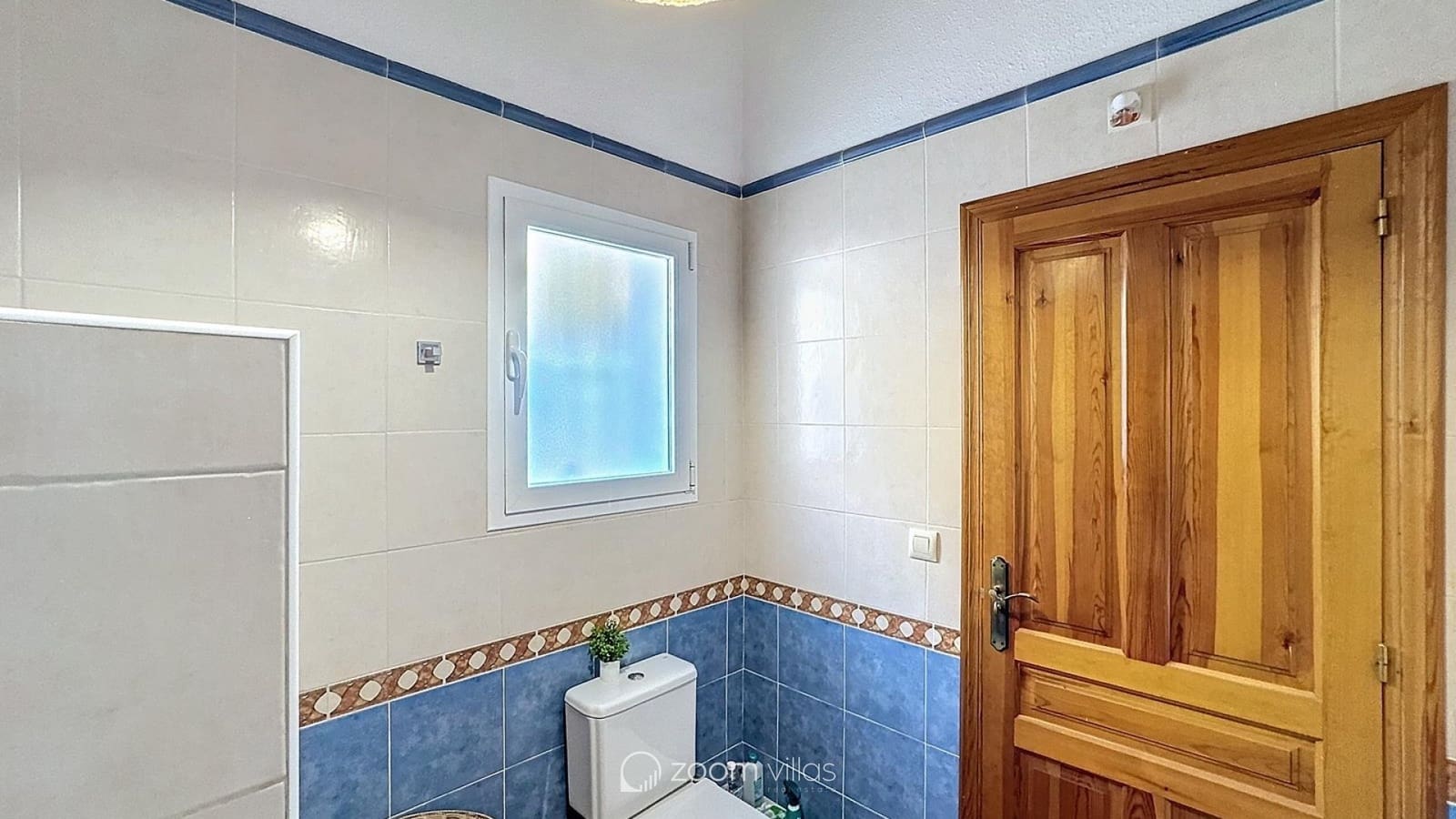 Chalet de 2 habitaciones en Benitachell / Benitatxell en venta con piscina - 335.000 € (Ref: 9311406)