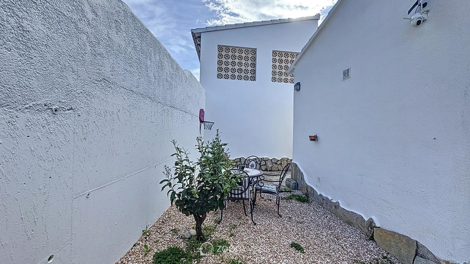 Chalet de 2 habitaciones en Benitachell / Benitatxell en venta con piscina - 335.000 € (Ref: 9311406)