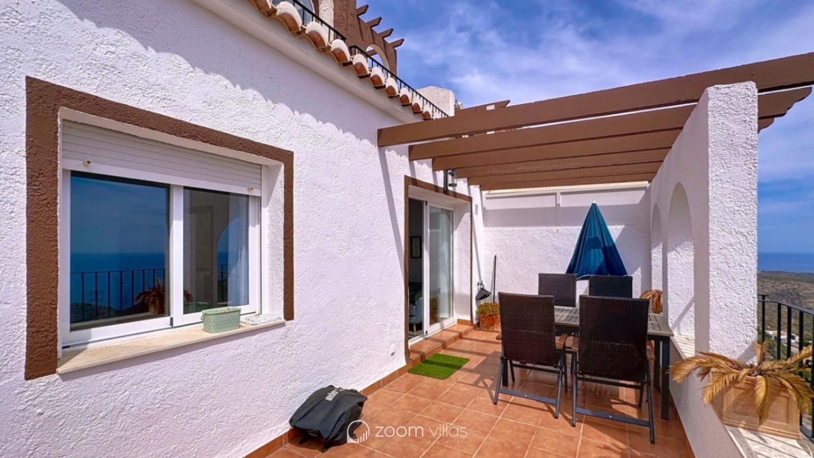 2 bedroom Apartment for sale in Benitachell / Benitatxell with pool - € 305,000 (Ref: 9315247)