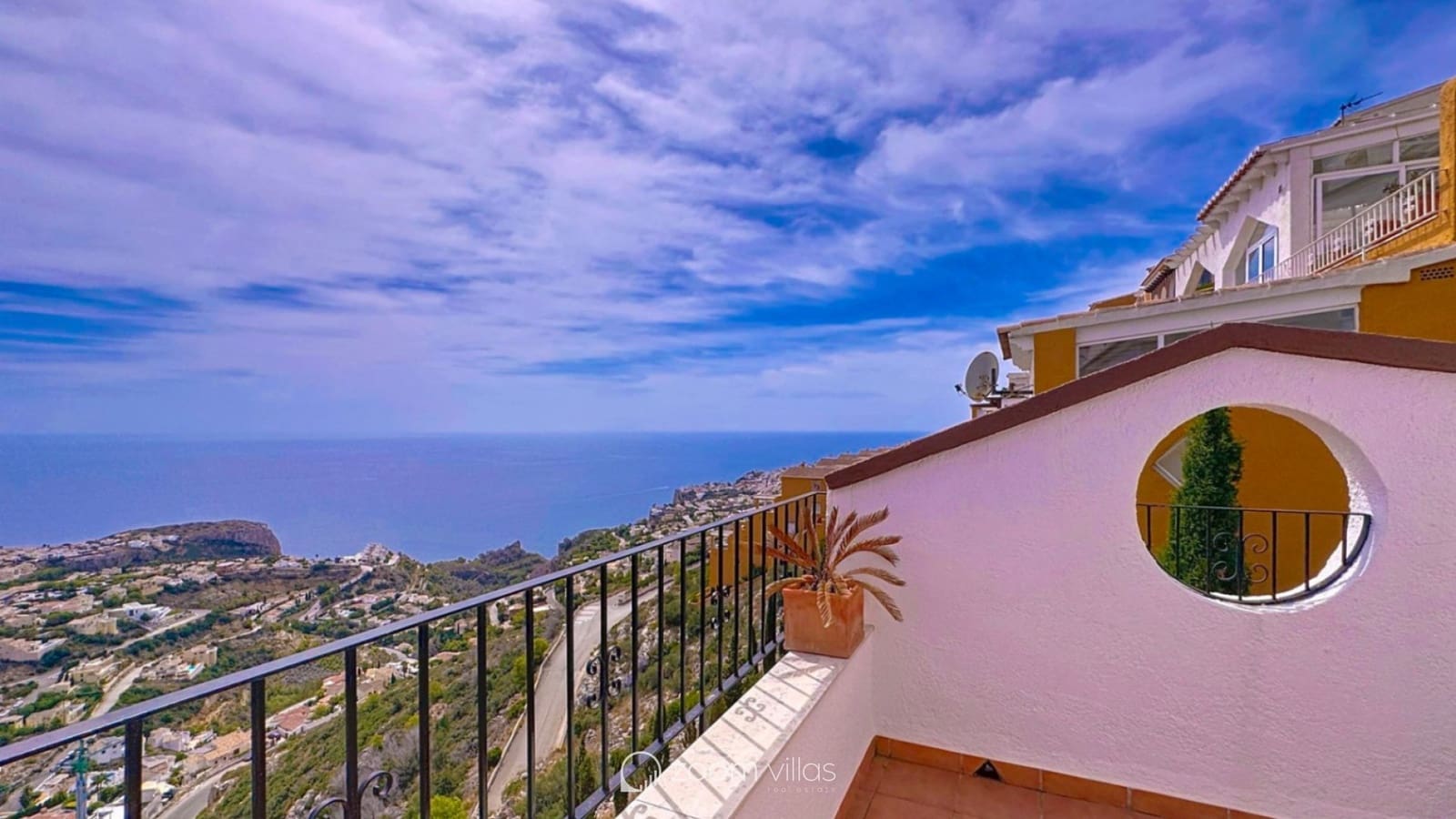 2 bedroom Apartment for sale in Benitachell / Benitatxell with pool - € 305,000 (Ref: 9315247)