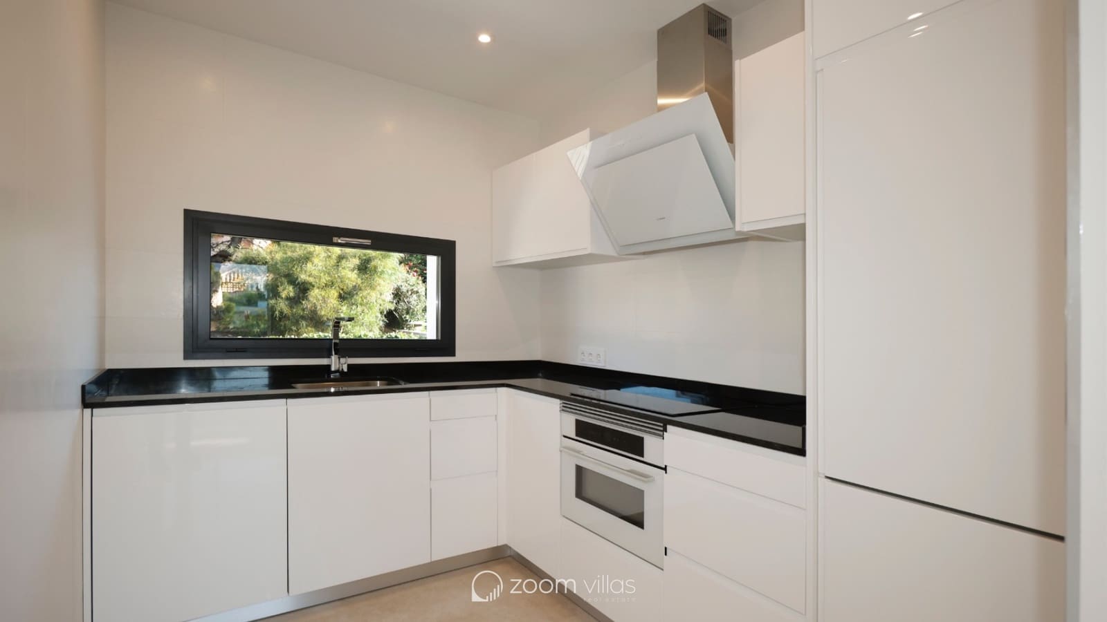 4 sovrum Villa till salu i Calpe / Calp med pool garage - 840 000 € (Ref: 9319588)