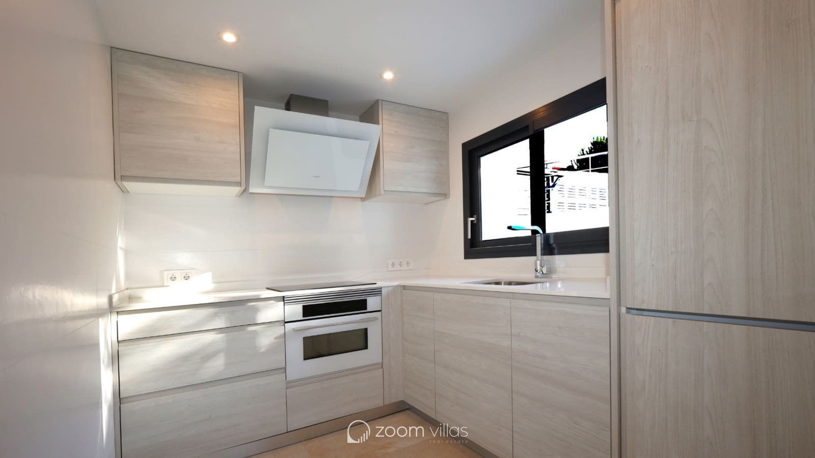 4 sovrum Villa till salu i Calpe / Calp med pool garage - 840 000 € (Ref: 9319588)