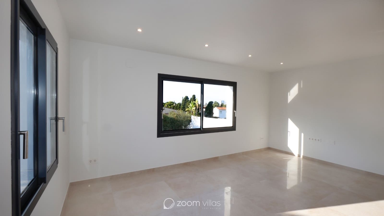 4 sovrum Villa till salu i Calpe / Calp med pool garage - 840 000 € (Ref: 9319588)
