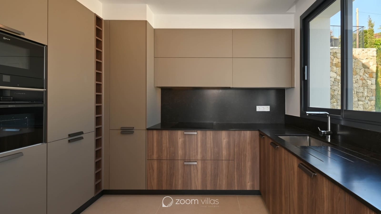 4 sypialnia Willa na sprzedaż w Calpe / Calp z basenem - 1 985 000 € (Ref: 9322791)