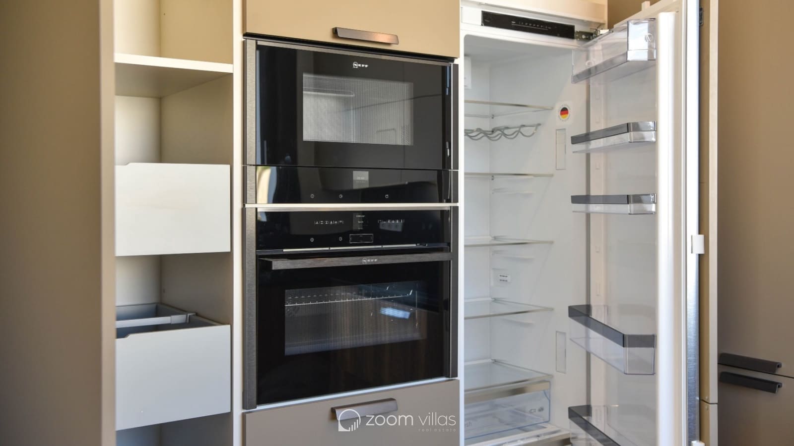 4 sypialnia Willa na sprzedaż w Calpe / Calp z basenem - 1 985 000 € (Ref: 9322791)