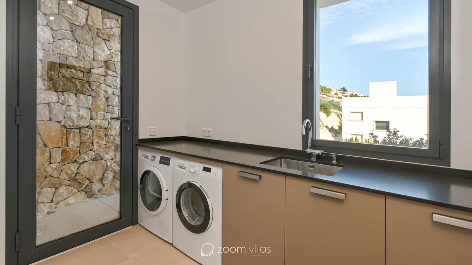 4 sypialnia Willa na sprzedaż w Calpe / Calp z basenem - 1 985 000 € (Ref: 9322791)