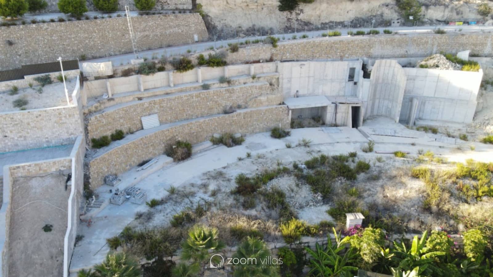 4 bedroom Villa for sale in Benissa with pool - € 3,950,000 (Ref: 9322793)