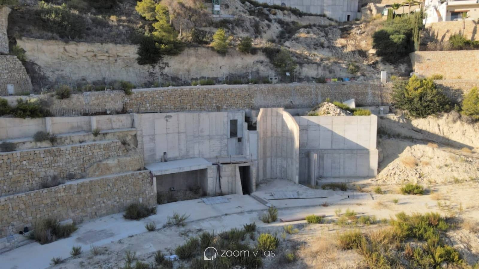 4 bedroom Villa for sale in Benissa with pool - € 3,950,000 (Ref: 9322793)