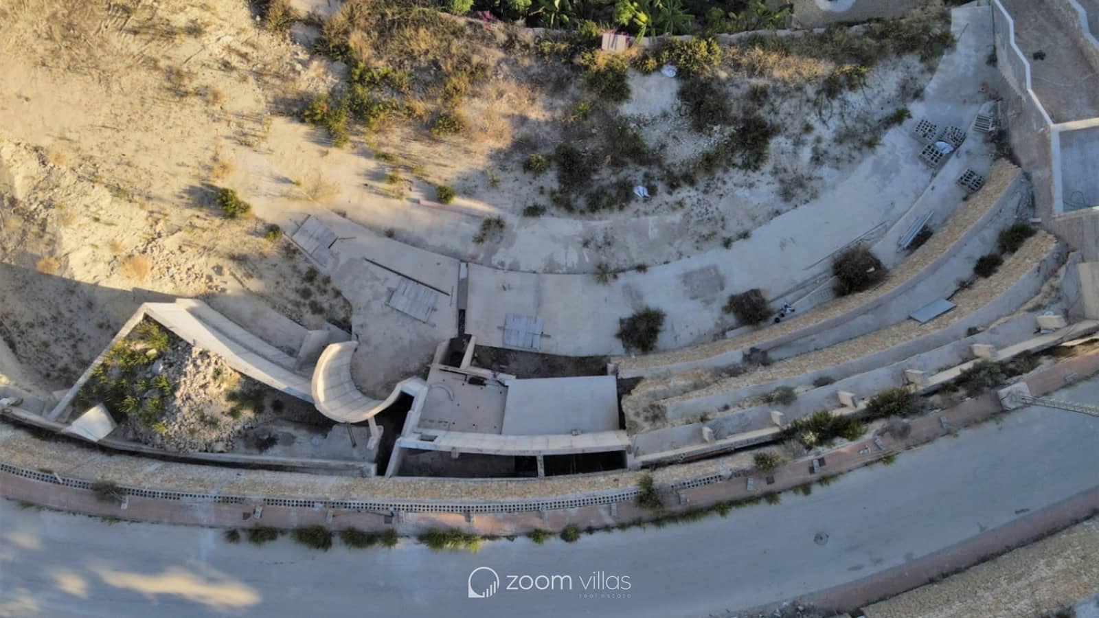 4 bedroom Villa for sale in Benissa with pool - € 3,950,000 (Ref: 9322793)