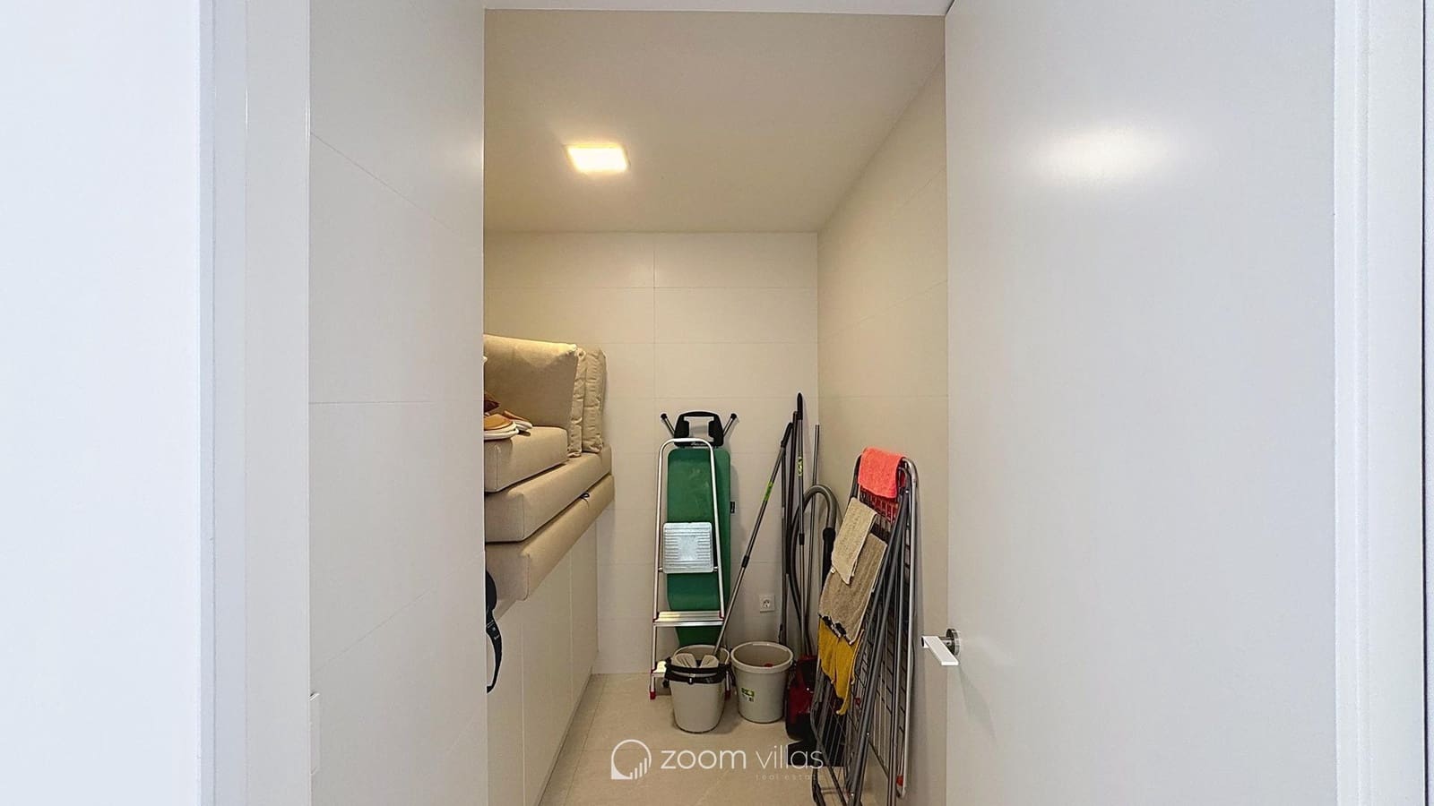 3 bedroom Apartment for sale in Benitachell / Benitatxell with pool - € 725,000 (Ref: 9336966)