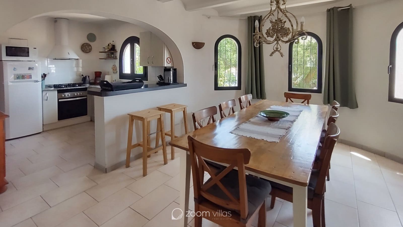 4 bedroom Villa for sale in Benissa - € 728,600 (Ref: 9357553)