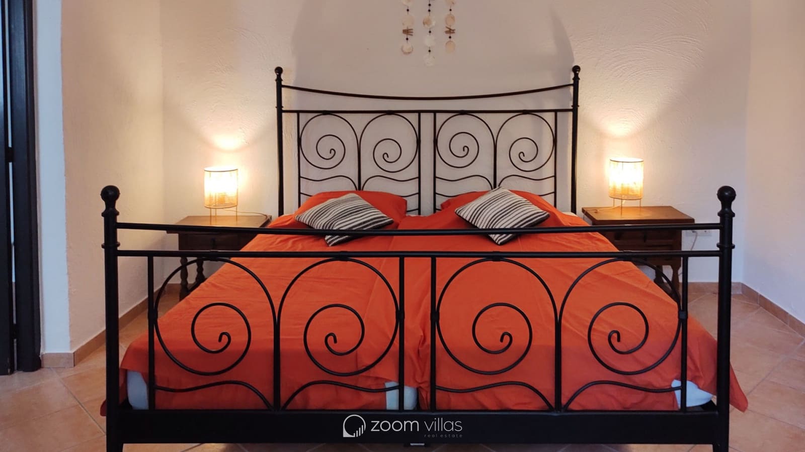 4 bedroom Villa for sale in Benissa - € 728,600 (Ref: 9357553)