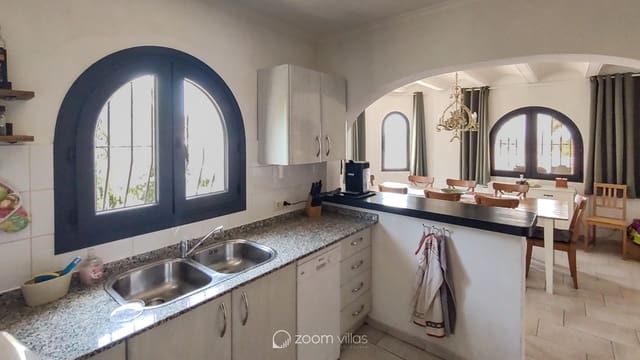 4 Zimmer Villa zu verkaufen in Benissa - 728.600 € (Ref: 9357553)