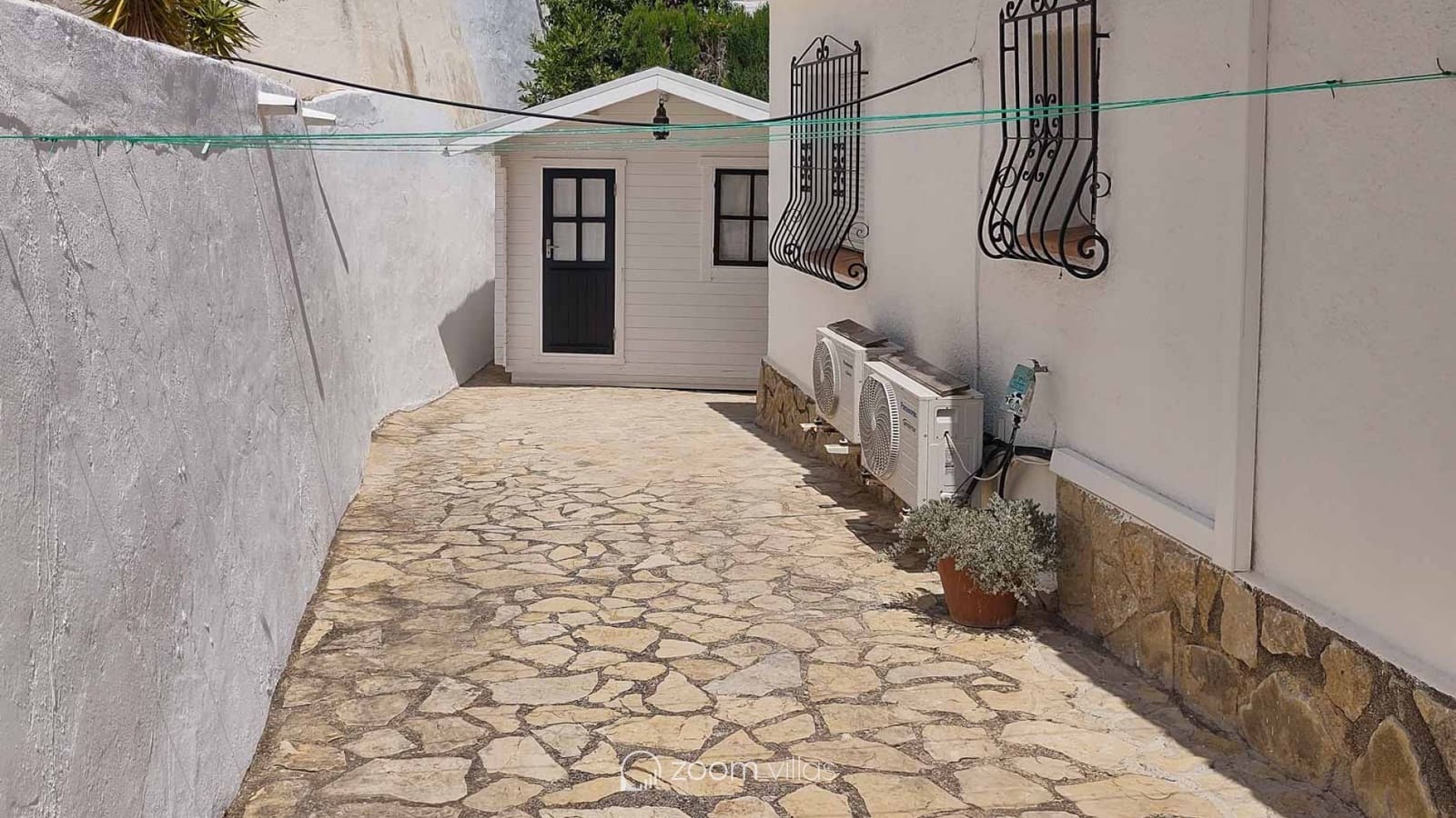 4 bedroom Villa for sale in Benissa - € 728,600 (Ref: 9357553)