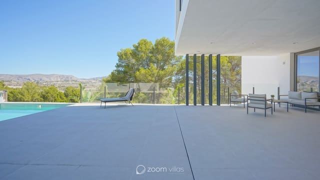 4 makuuhuone Huvila myytävänä paikassa Moraira, Teulada-Moraira mukana uima-altaan - 1 499 000 € (Ref: 9438331)