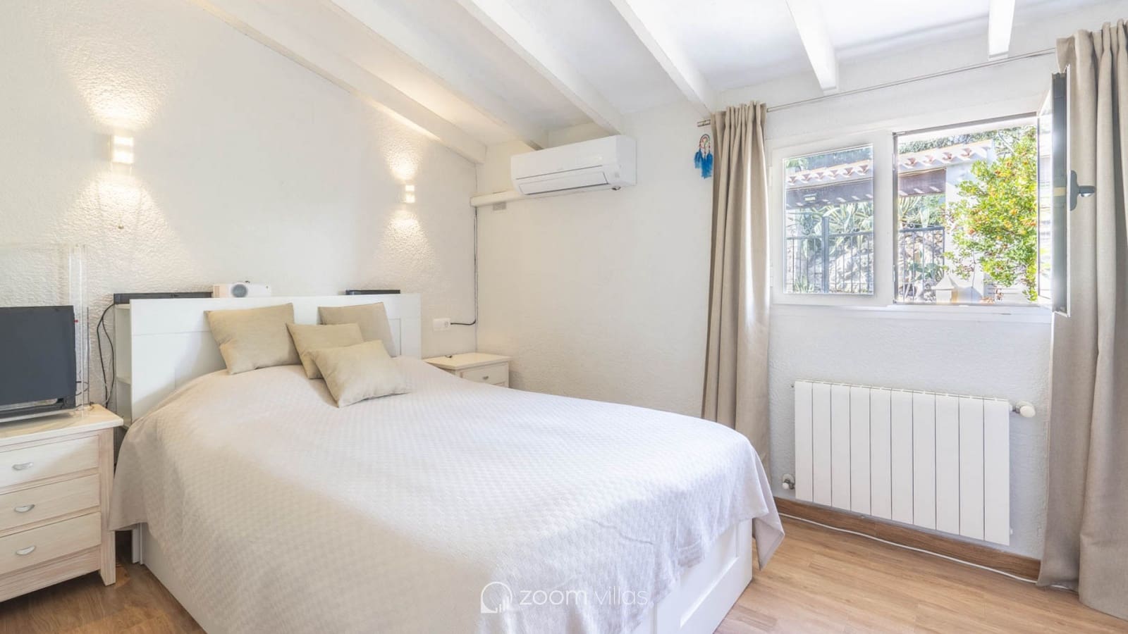 5 soverom Villa til salgs i Pinosol med svømmebasseng - € 790 000 (Ref: 9443781)