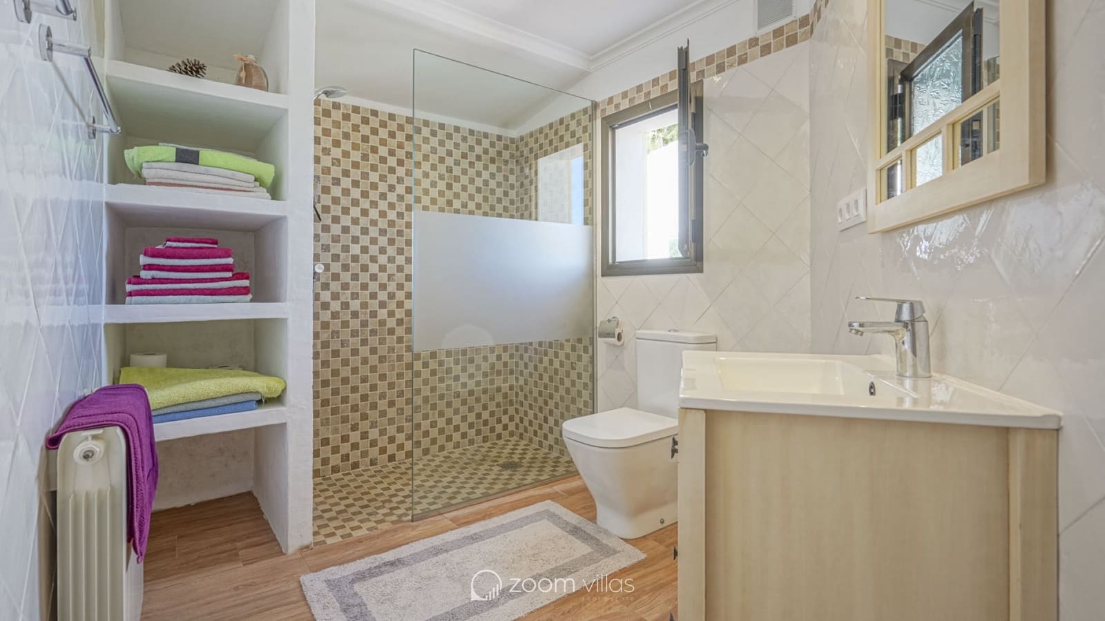 5 soverom Villa til salgs i Pinosol med svømmebasseng - € 790 000 (Ref: 9443781)