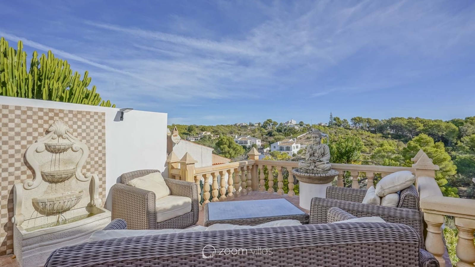 5 soverom Villa til salgs i Pinosol med svømmebasseng - € 790 000 (Ref: 9443781)