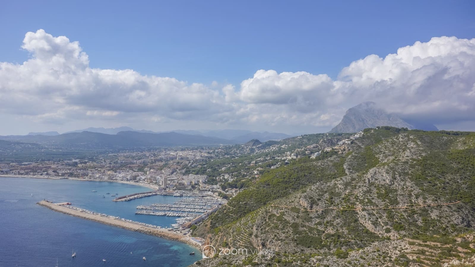 5 soverom Villa til salgs i Pinosol med svømmebasseng - € 790 000 (Ref: 9443781)