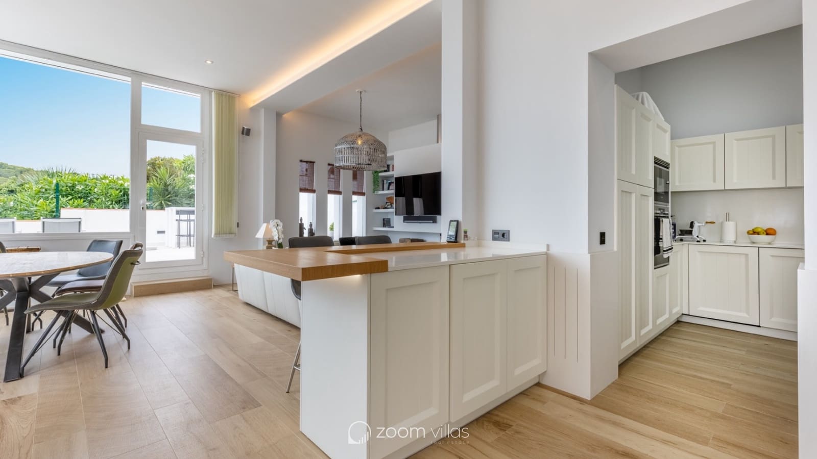 4 slaapkamer Villa te koop in Moraira met zwembad garage - € 1.850.000 (Ref: 9450018)