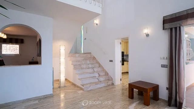 3 makuuhuone Huvila myytävänä paikassa Paichi, Teulada-Moraira - 990 000 € (Ref: 9470703)