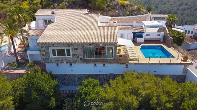 3 makuuhuone Huvila myytävänä paikassa Paichi, Teulada-Moraira - 990 000 € (Ref: 9470703)