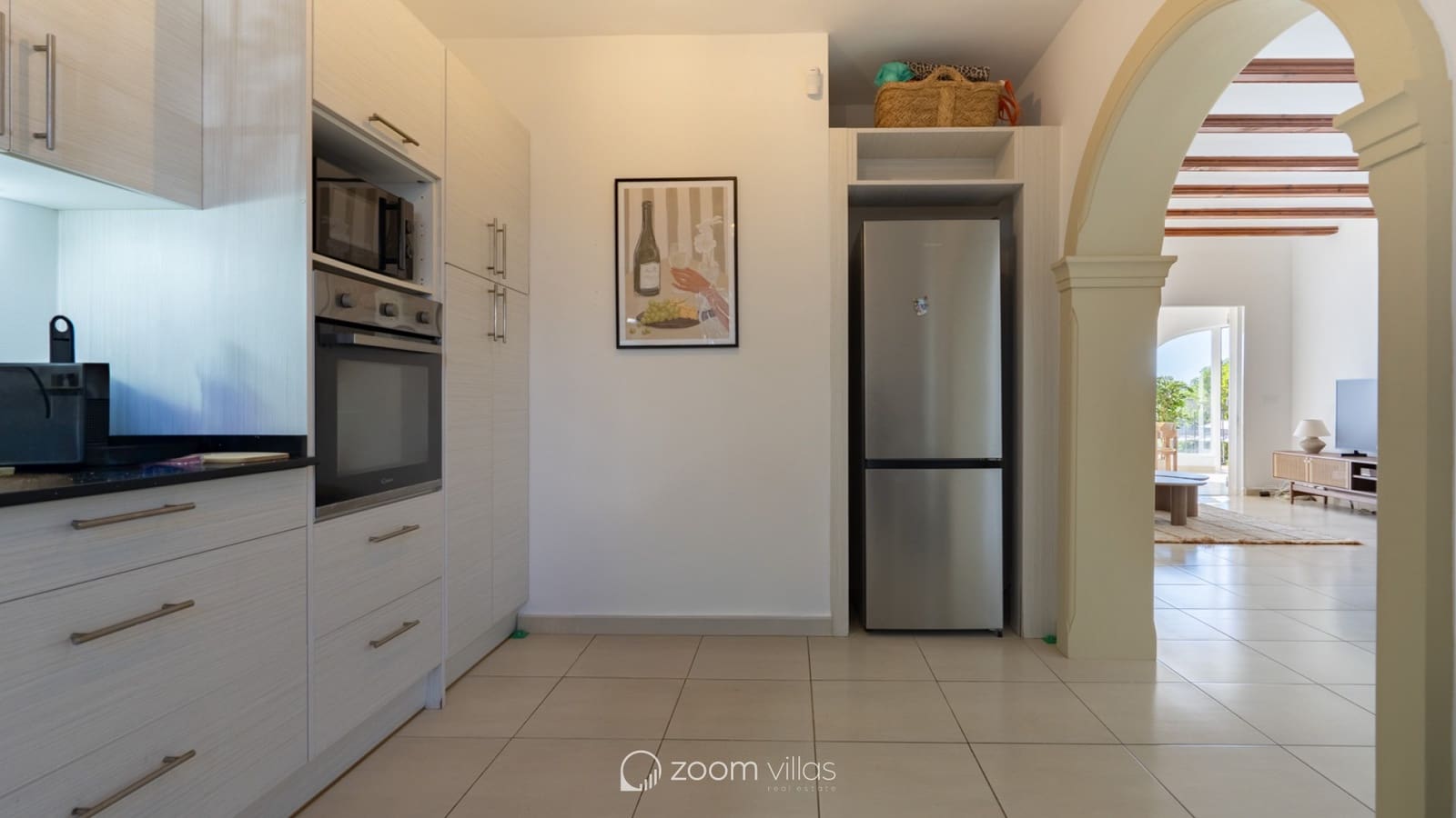 4 quarto Moradia para venda em Ambolo com piscina - 1 195 000 € (Ref: 9479268)