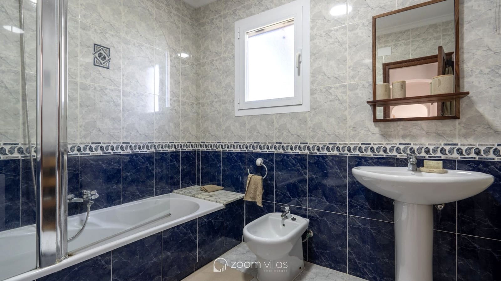 4 quarto Moradia para venda em Ambolo com piscina - 1 195 000 € (Ref: 9479268)