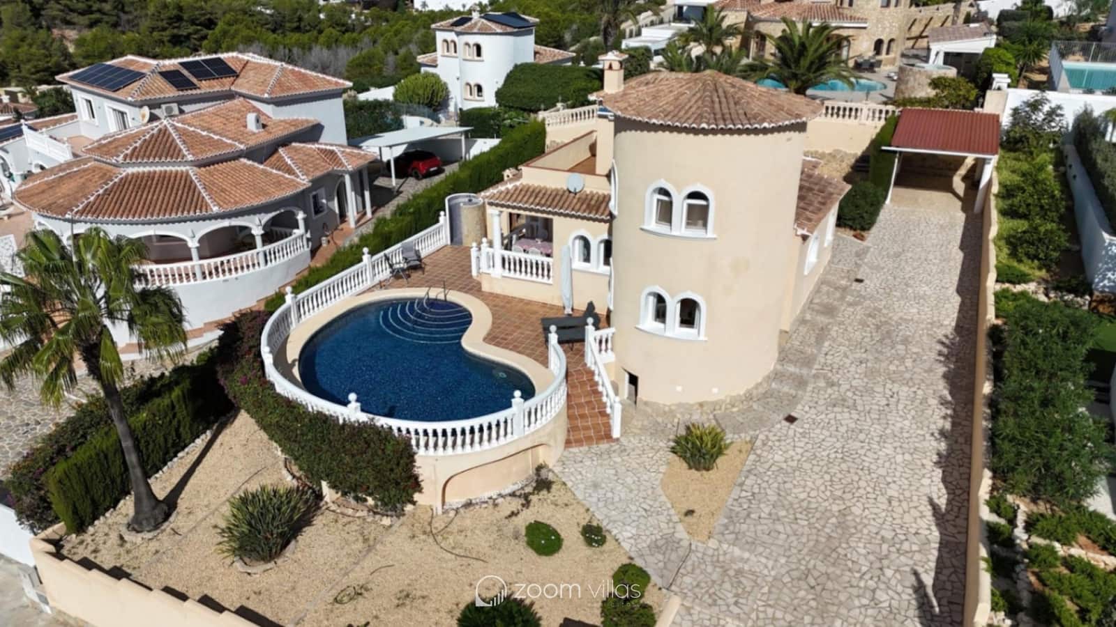 2 bedroom Villa for sale in Benitachell / Benitatxell with pool - € 585,000 (Ref: 9479442)