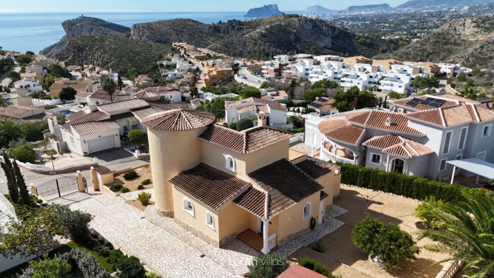 2 bedroom Villa for sale in Benitachell / Benitatxell with pool - € 585,000 (Ref: 9479442)
