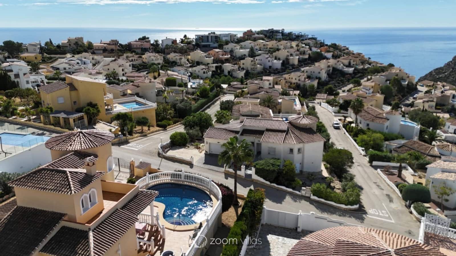 2 bedroom Villa for sale in Benitachell / Benitatxell with pool - € 585,000 (Ref: 9479442)