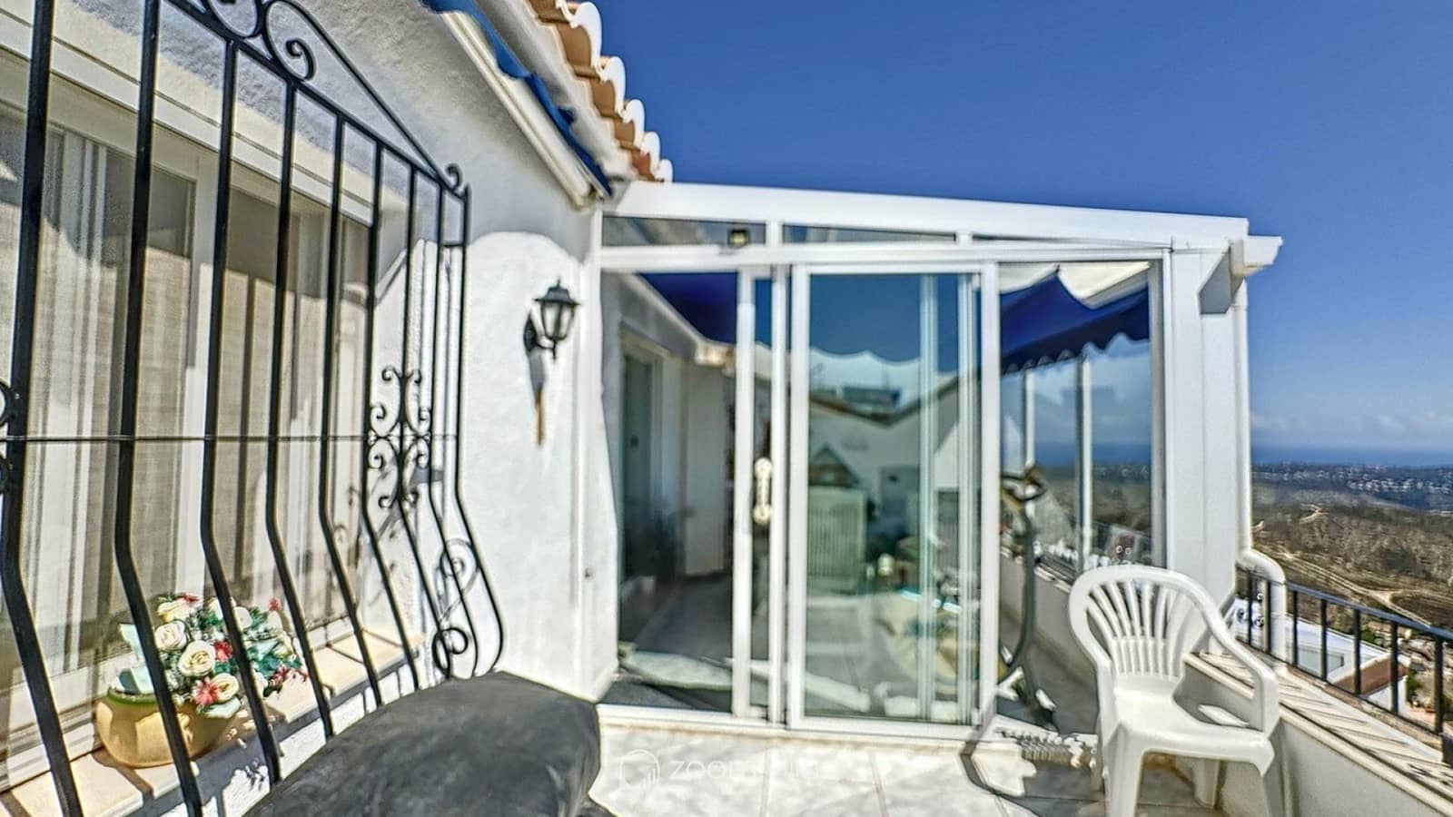 2 bedroom Apartment for sale in Benitachell / Benitatxell with pool - € 290,000 (Ref: 9479443)