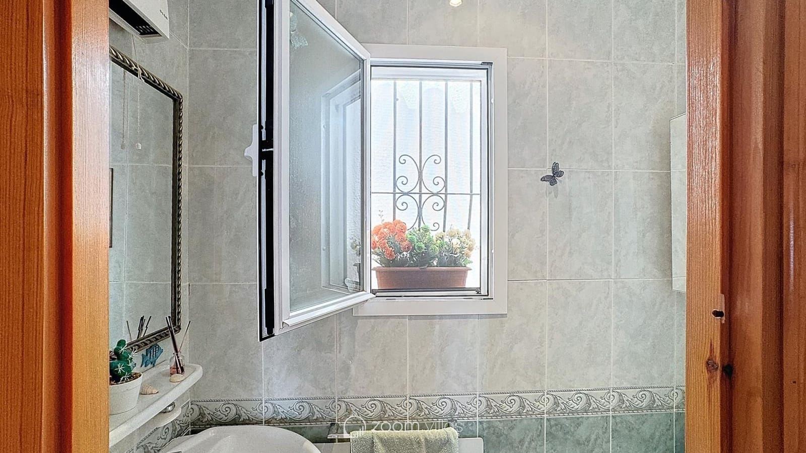 2 bedroom Apartment for sale in Benitachell / Benitatxell with pool - € 290,000 (Ref: 9479443)