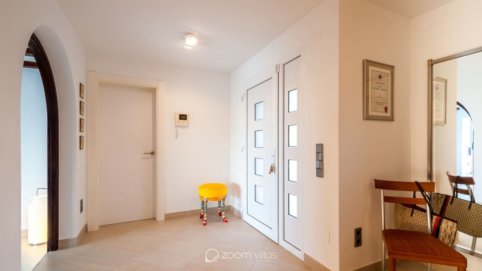 3 bedroom Villa for sale in Moraira with pool - € 1,795,000 (Ref: 9479445)