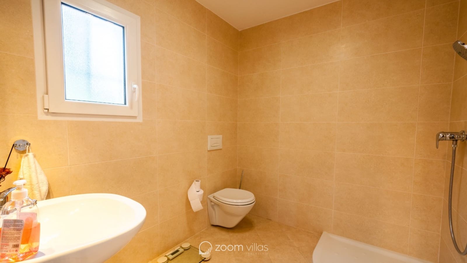 3 bedroom Villa for sale in Moraira with pool - € 1,795,000 (Ref: 9479445)