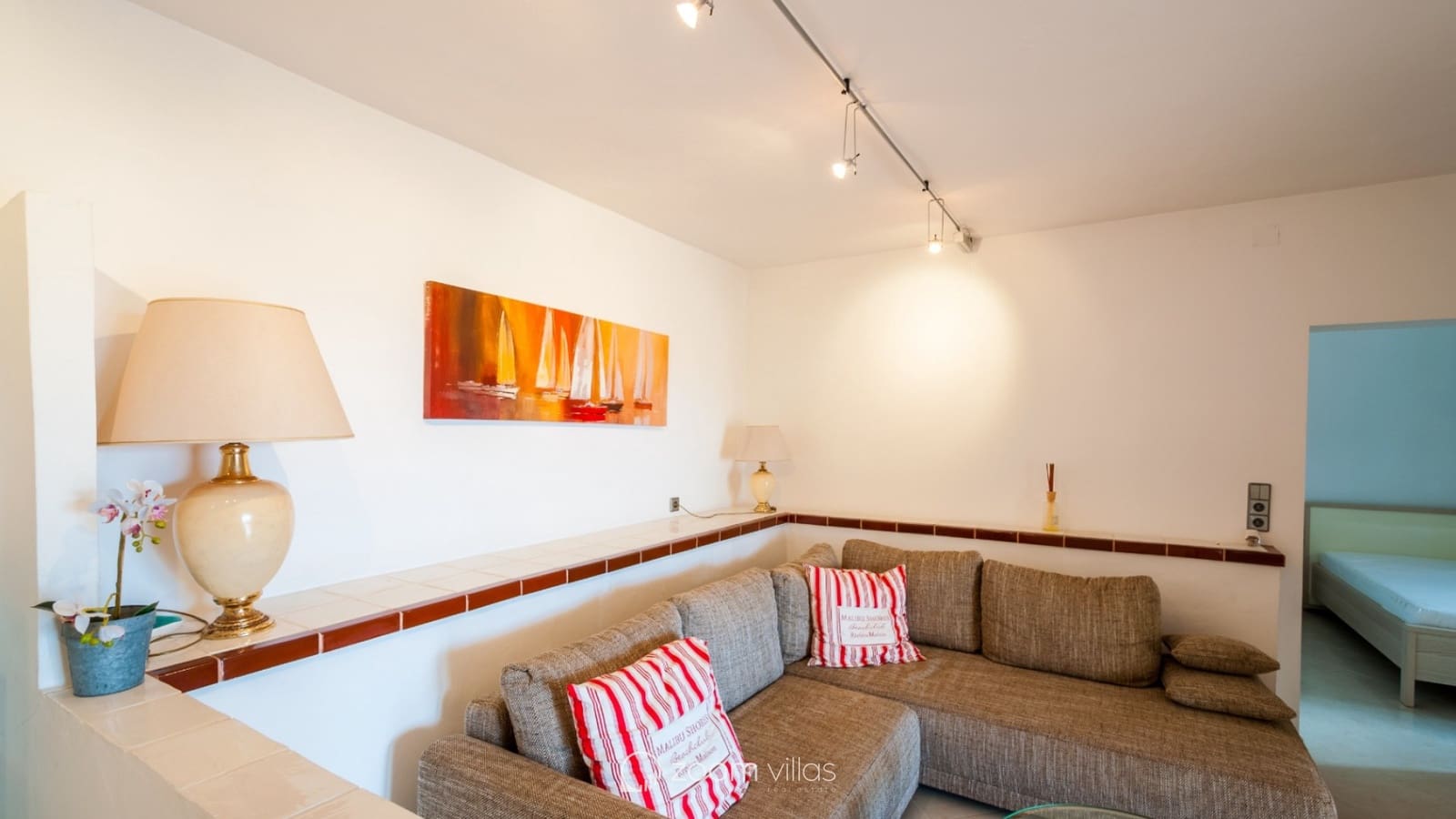 3 bedroom Villa for sale in Moraira with pool - € 1,795,000 (Ref: 9479445)