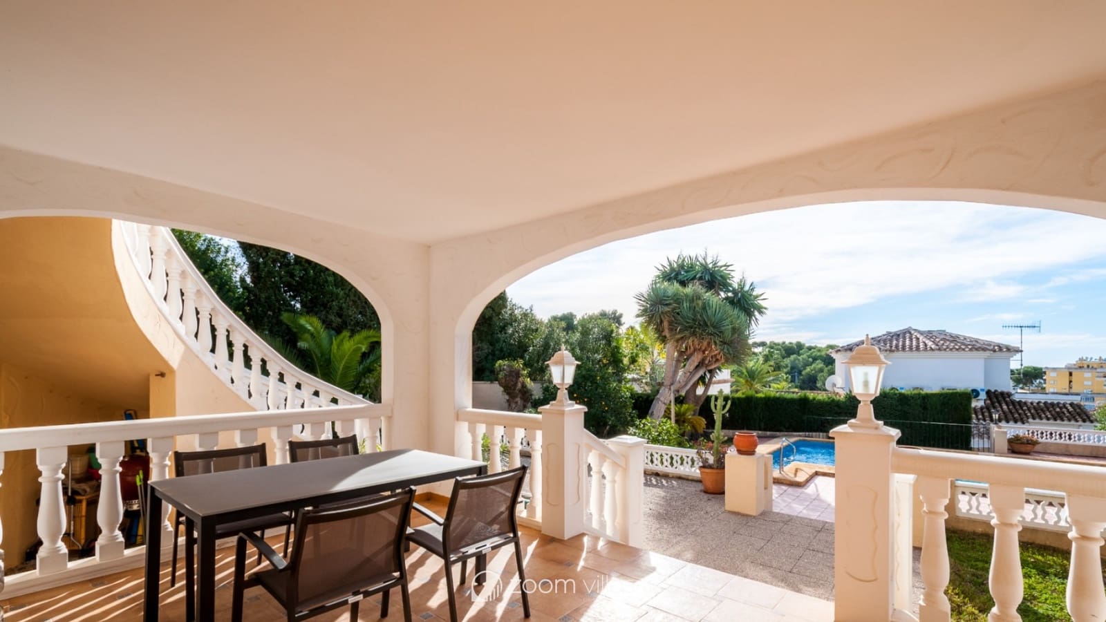 3 bedroom Villa for sale in Moraira with pool - € 1,795,000 (Ref: 9479445)