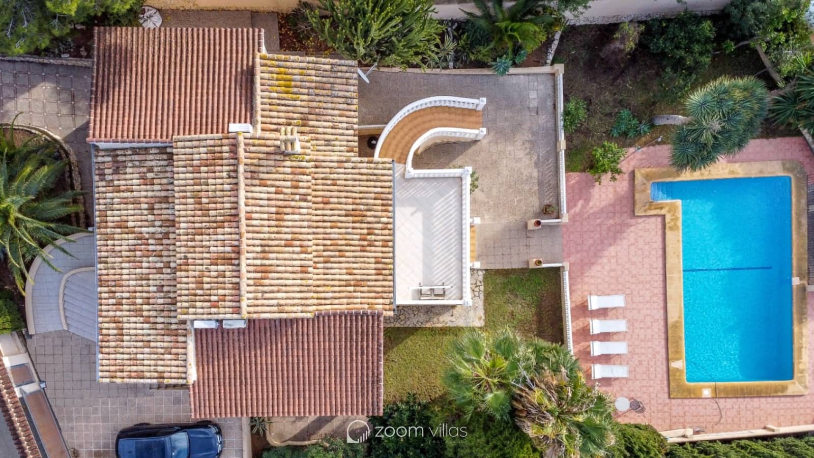 3 bedroom Villa for sale in Moraira with pool - € 1,795,000 (Ref: 9479445)