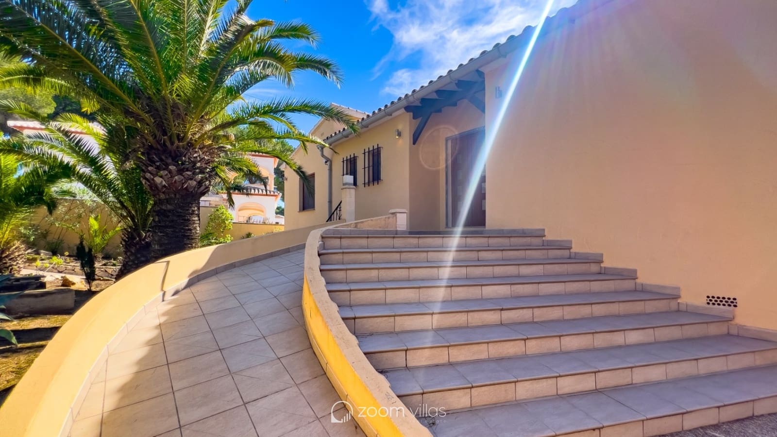 3 makuuhuone Huvila myytävänä paikassa Moraira mukana uima-altaan - 1 795 000 € (Ref: 9479445)