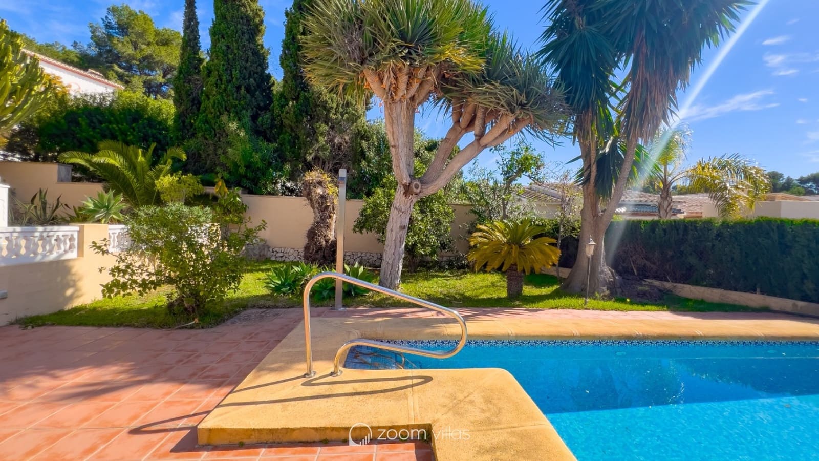 3 makuuhuone Huvila myytävänä paikassa Moraira mukana uima-altaan - 1 795 000 € (Ref: 9479445)