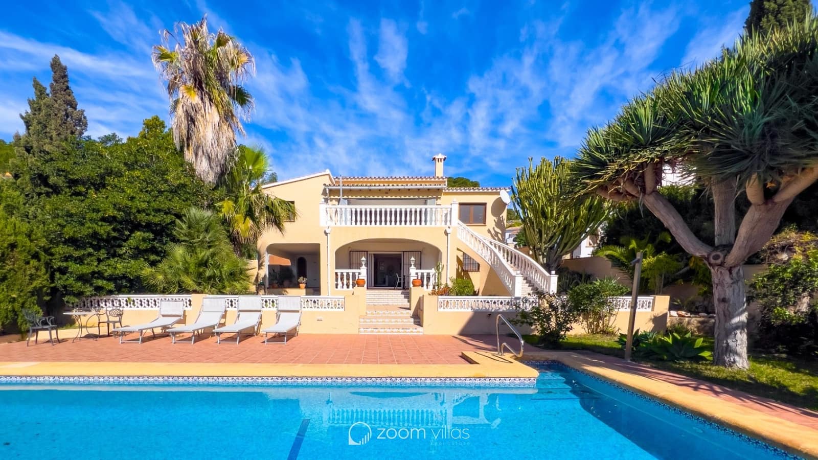 3 makuuhuone Huvila myytävänä paikassa Moraira mukana uima-altaan - 1 795 000 € (Ref: 9479445)